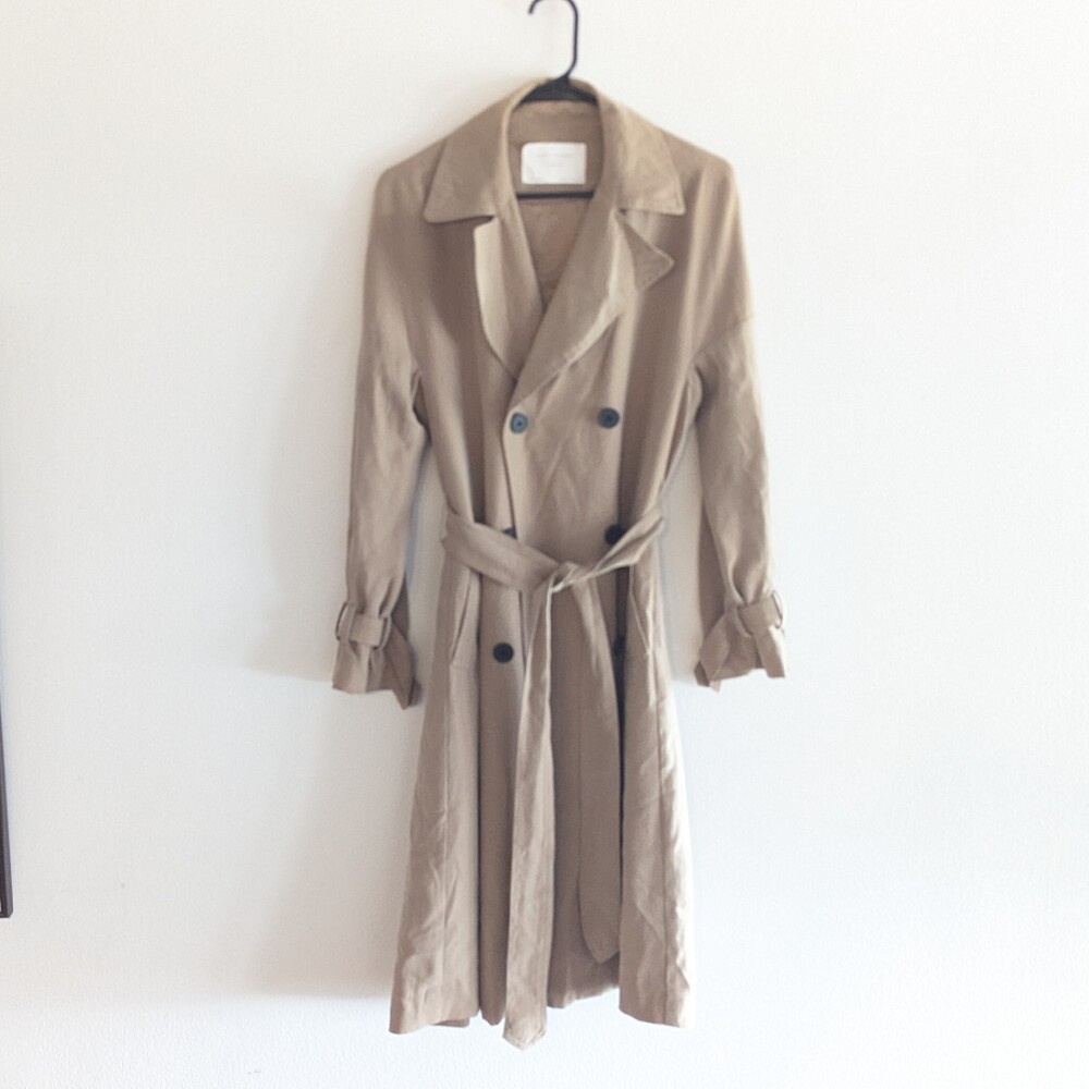 Sleek ZARA Trench Coat - Medium